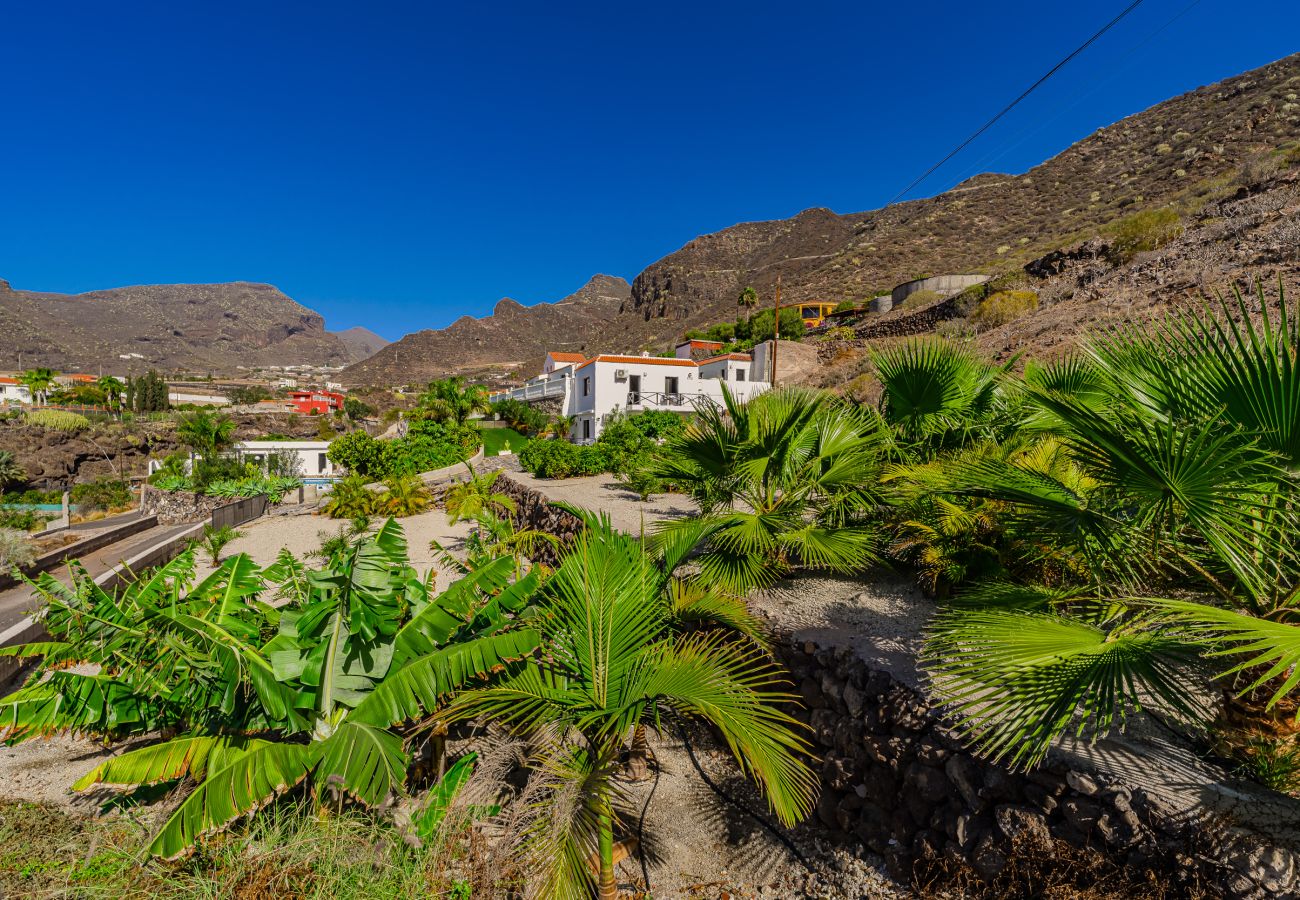 Country house in Santiago del Teide - Exclusive finca with spectacular sea view