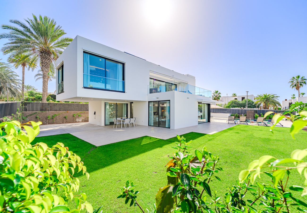 Villa in Playa de Las Americas - Villa Don Carlos